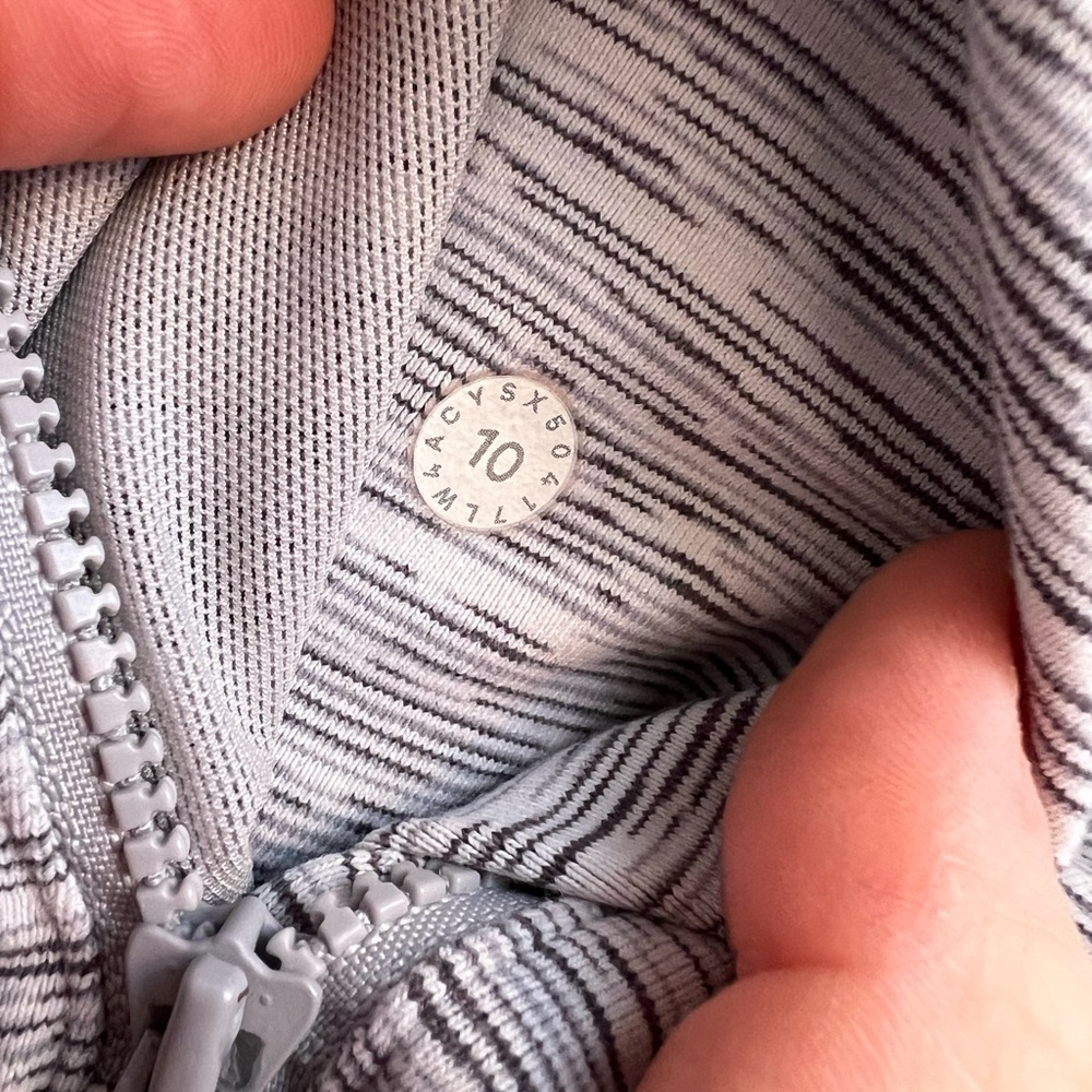 Lululemon Full Length Define Jacket - image 3